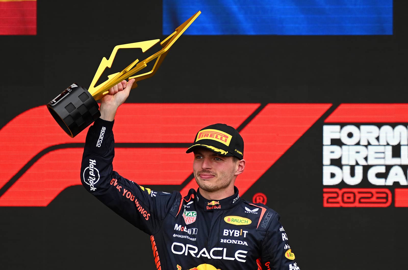 圖1：Red Bull 車手Max Verstappen加拿大F1大獎賽再度摘冠，為車隊贏得第100勝照片提供：Red Bull 1