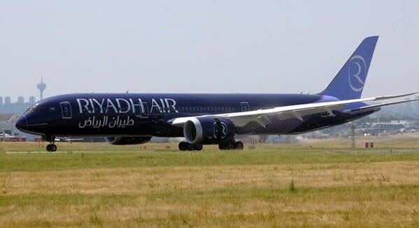 阿拉伯最新國家航空公司 RIYADH AIR 登陸巴黎，向世界展示未來的飛行