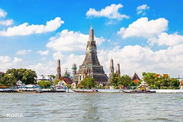 2023泰國曼谷｜自由行｜不分白晝 鄭王廟一如既往的美麗！