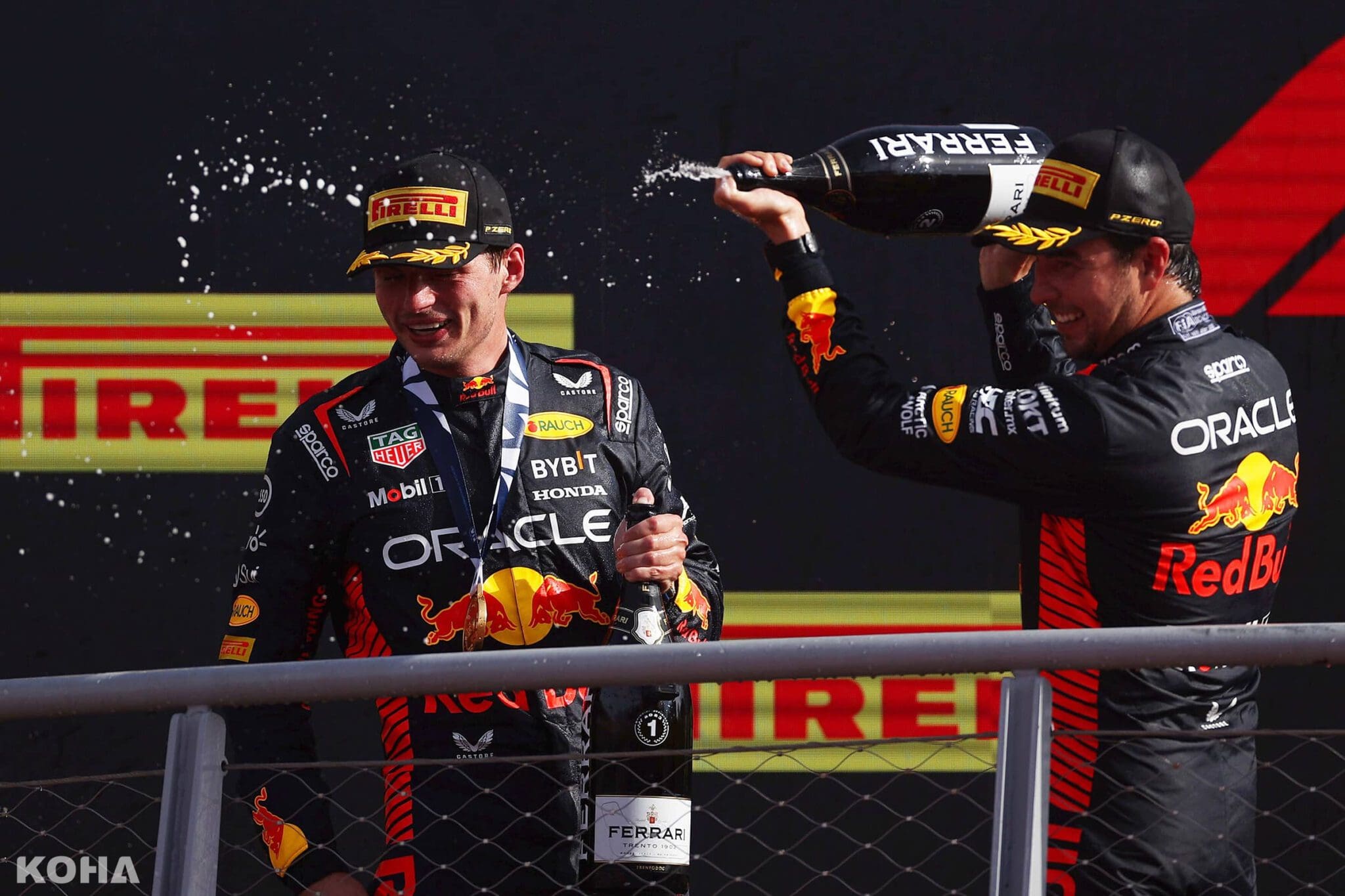圖4 Max Verstappen（左）與Sergio Perez（右）奪下F1義大利大獎賽1、2名，而這也是他們在本季的第六場冠亞包辦的賽事。（Red bull提供） 1