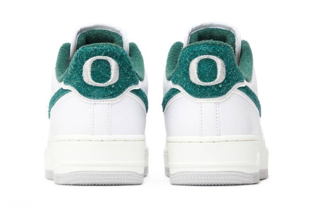GOAT Division Street Nike Air Force 1 Low Oregon 2