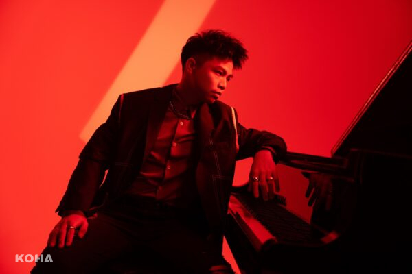 新生代最強跨界鋼琴演奏家張育瑞推出首張創作專輯《FIRE！》 打造鋼琴X搖滾的聽覺感官大作！