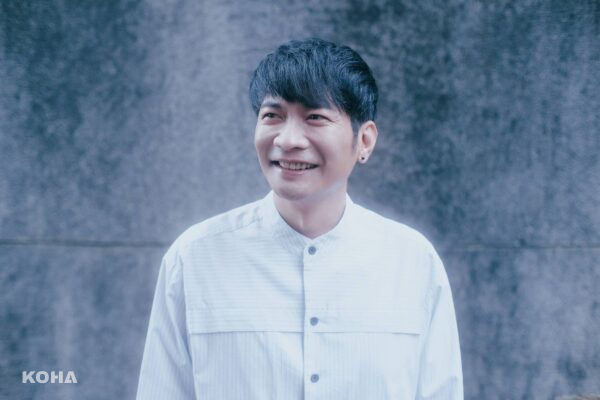 黃玠邀請音樂人柯智豪擔綱《一切平常》的製作人 1