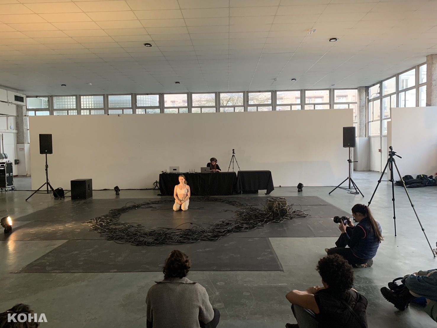 8、2024 IRCAM Forum 活動 ：巴黎拉丁區新場地 Cesure 開幕音樂會，舞蹈與即時音樂感測演出，照片由C LAB提供。