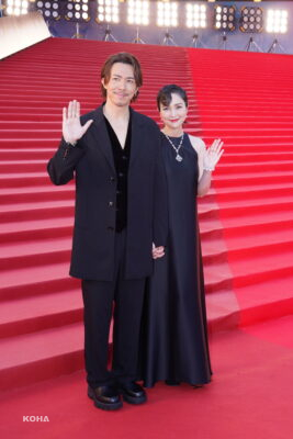 GIORGIO ARMANI贊助嘉賓服裝出席第42屆香港電影金像獎頒獎典禮