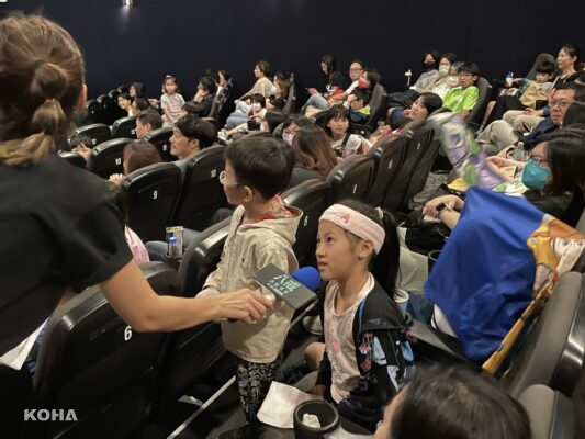 【甲上娛樂提供】台北特映場的小小觀眾爭相提問