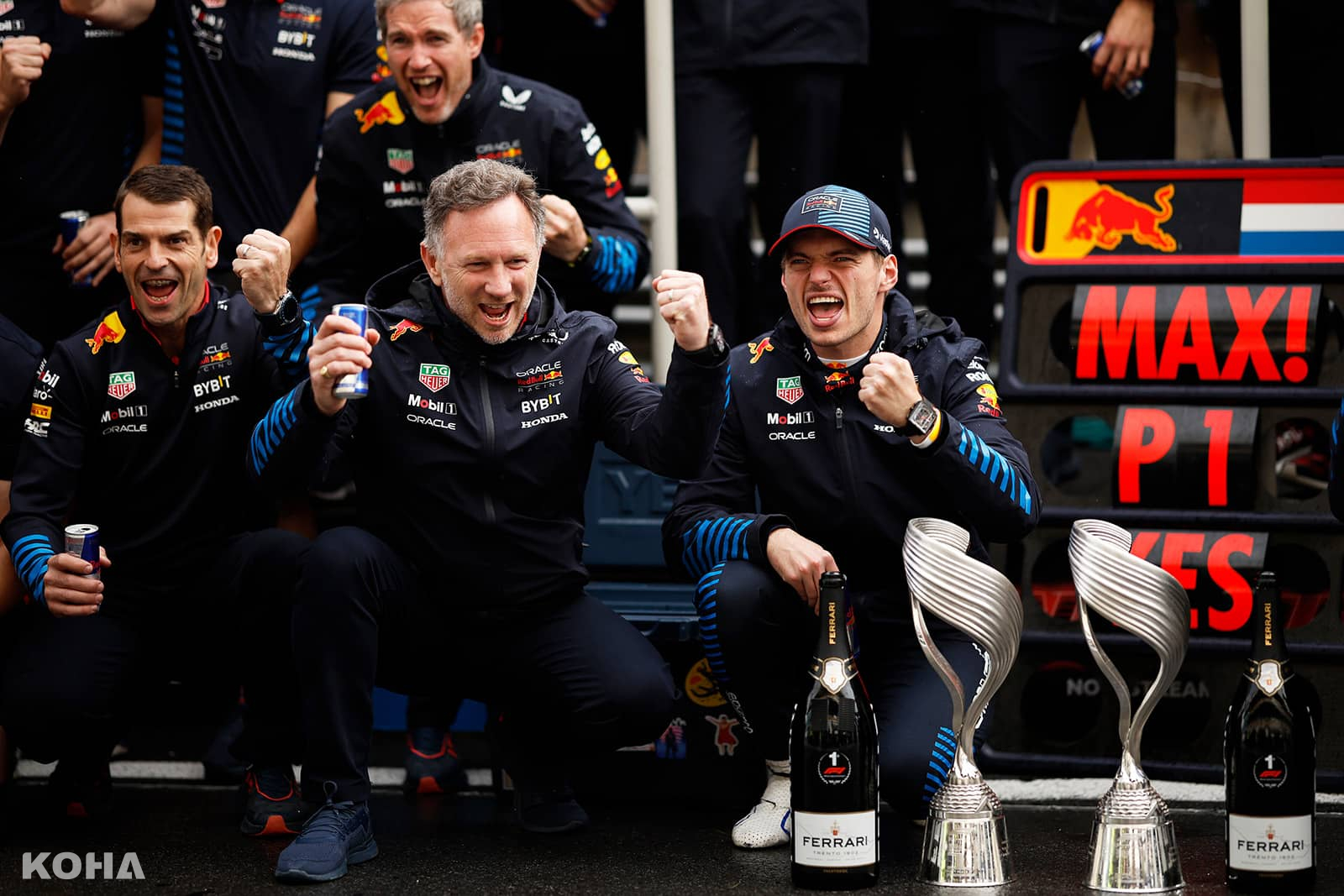 圖3 Red Bull 車隊荷蘭籍車手 Max Verstappen 在6月9日舉行的F1加拿大大獎賽中奪冠，與車隊共同慶祝。（Red Bull 提供） 1